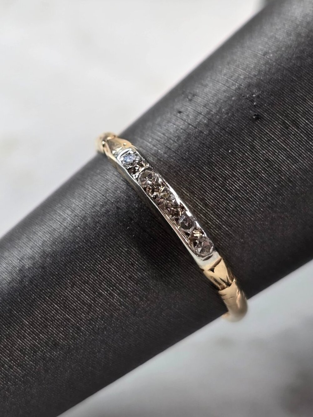 Womens Vintage Estate 14K Yellow Gold Diamond Ring, 0.9g E5734